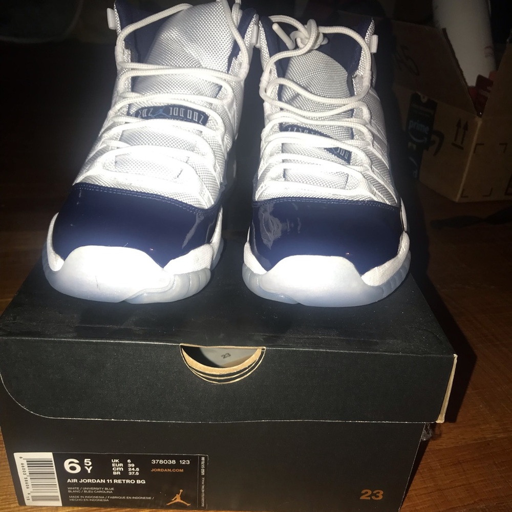 Jordan Retro 11’s (GS) “Win Like Me” Sz 6.5